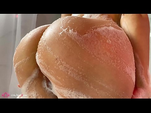 ❤️ Brunetka masturbuje kundičku s vibrátorom až do intenzívneho orgazmu v sprche ❤️ Anal video na sk.battlepass-bonuse.ru ☑
